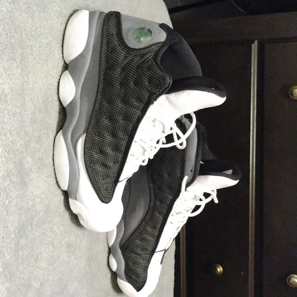 Air Jordan 13 retro, 9 mens, Black/University Red Noir/University Rouge - Picture 3 of 4